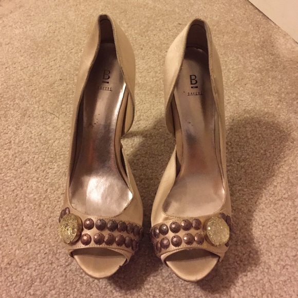 Bakers Cream Pumps