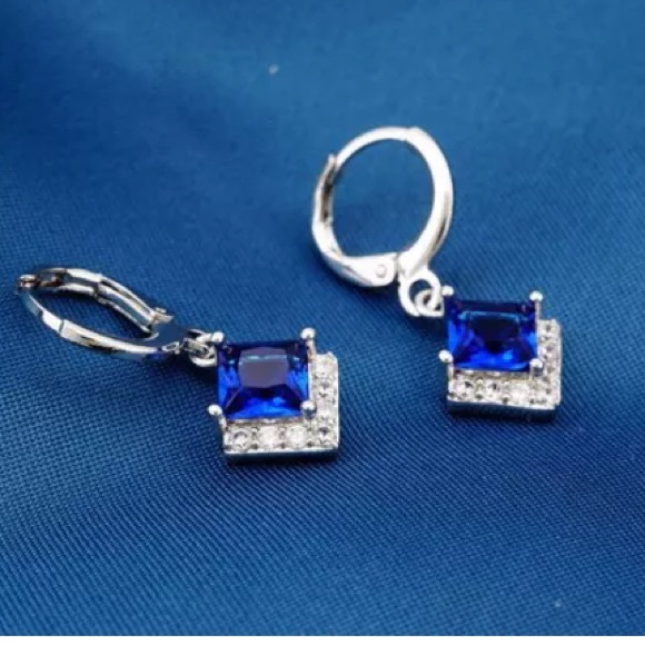 Blue Sapphire, with AAA Cubic Zircons, platinum