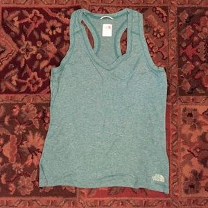 Women's Northface VaporWick shirt