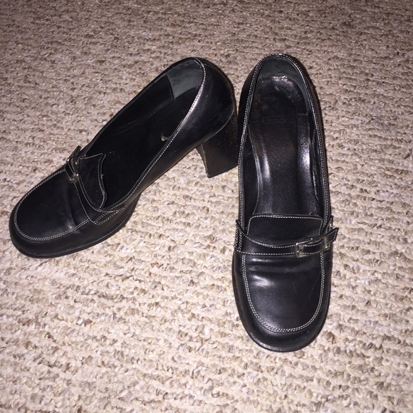 Women's authentic Coach shoes