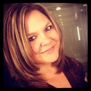 Meet your Posher, Crystal