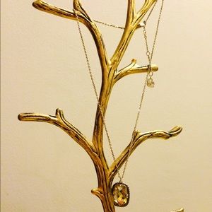 Beautiful Silver & Swarovski Crystal Necklace!