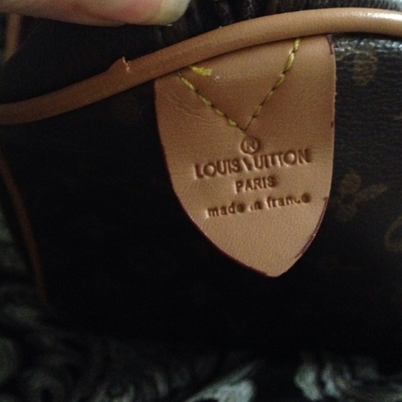 Brown Bag- leather inside - - Picture 2 of 3