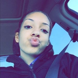 Meet your Posher, Kyla