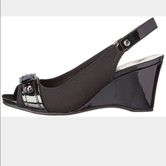 Anne Klein Sport sandal