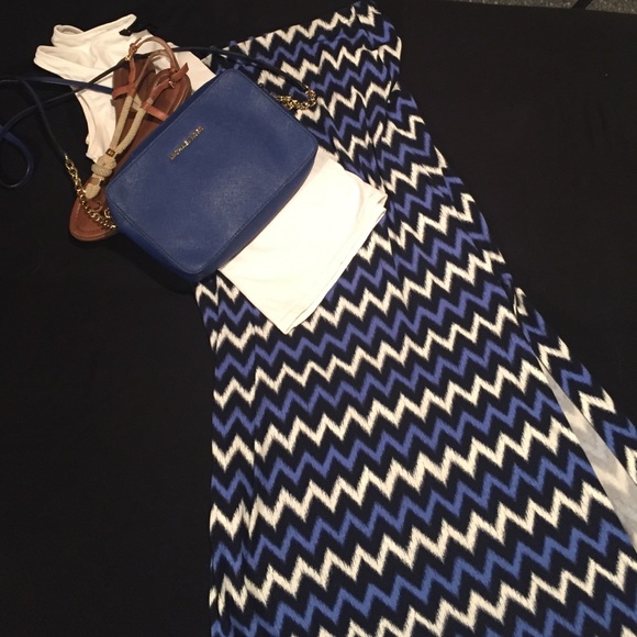 🔴SOLD🔴Michael Kors maxi skirt