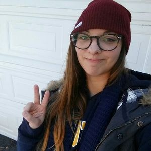 Meet your Posher, Rachel