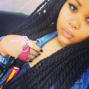 Meet your Posher, Dyneisha