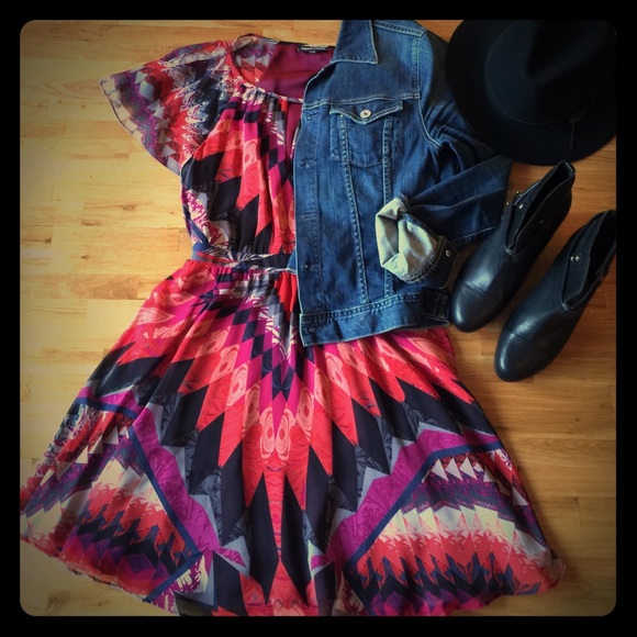 💥REDUCED💥 Warehouse printed chiffon dress