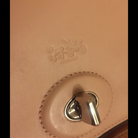 Leather Penny Cross-body * Firm * - Picture 4 of 4
