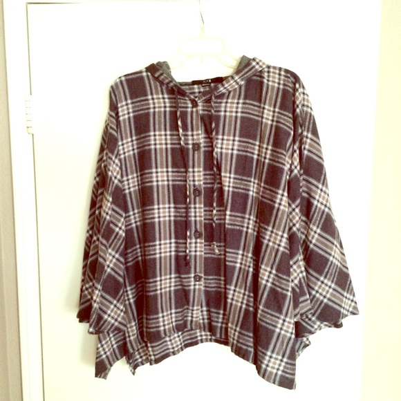 XXI Sweaters - Light poncho