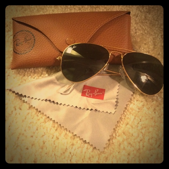 Gold frame RayBan "Small" Aviator sunglasses