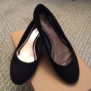 Nine West suede leather black wedge heels