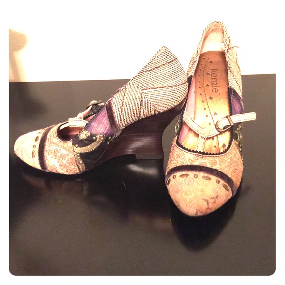 Super funky Kensie wedges!