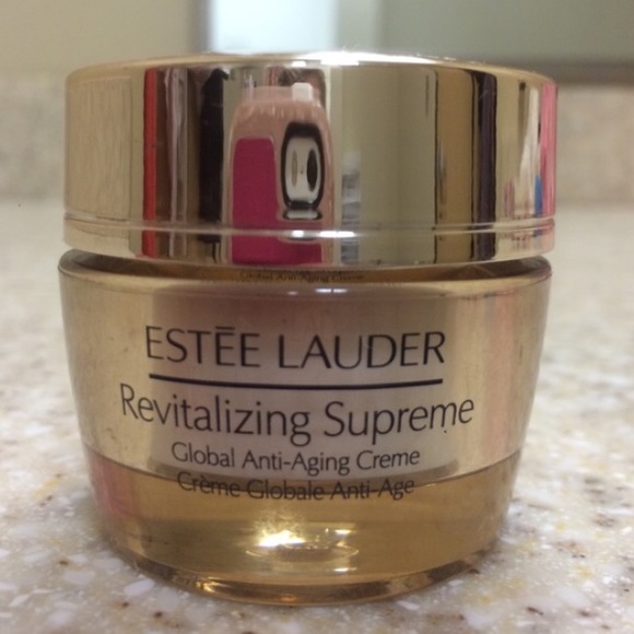 Estēe Lauder Revitalizing Supreme Anti-aging Creme