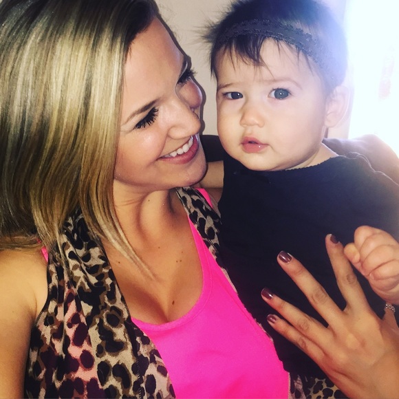 Meet your Posher, Alysss - Picture 1 of 1