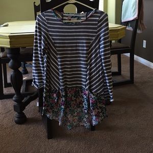 Anthropologie quarter sleeve