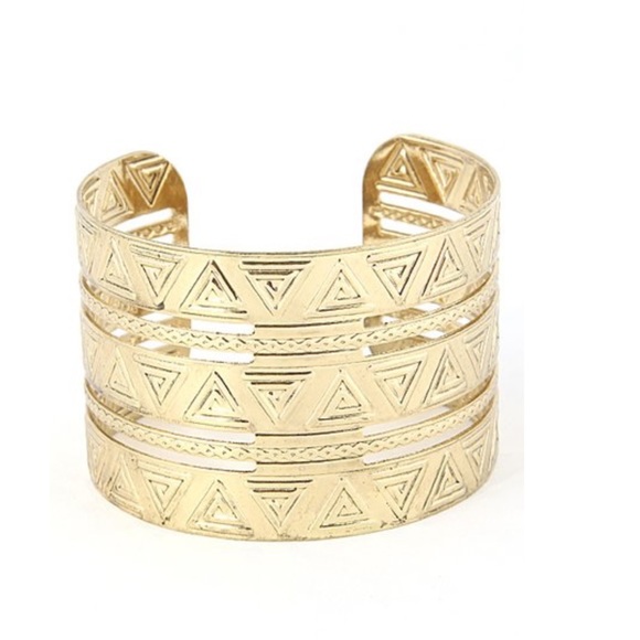 Textured Triangle cut-out Bangle