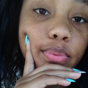 Meet your Posher, Jamicia