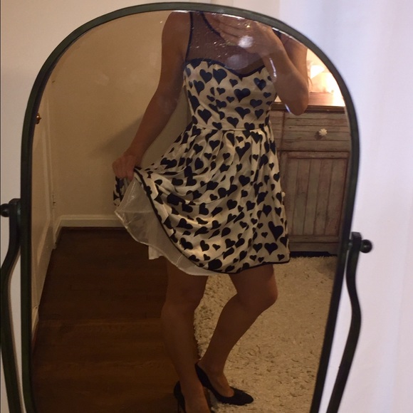 Dress - Picture 2 of 4