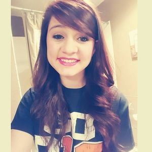 Meet your Posher, Paige