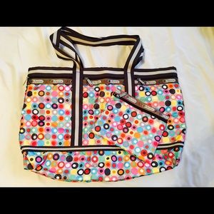 Extra large LeSportSac weekend bag