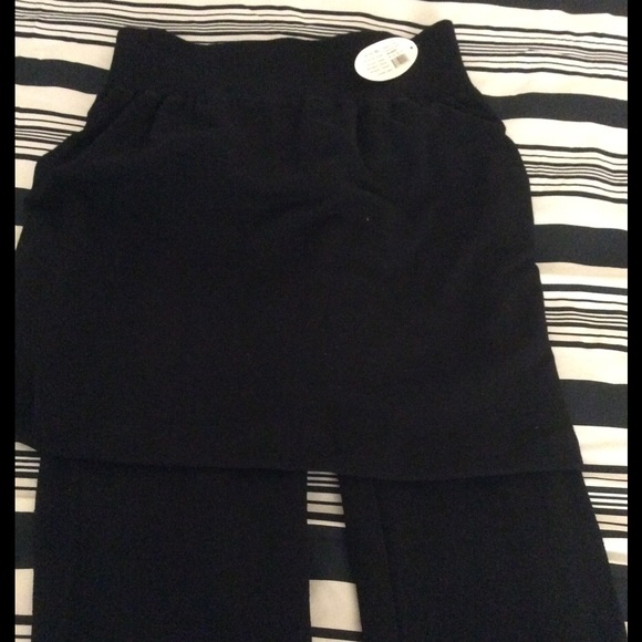 Leggings with mini-skirt attached. - Picture 2 of 4