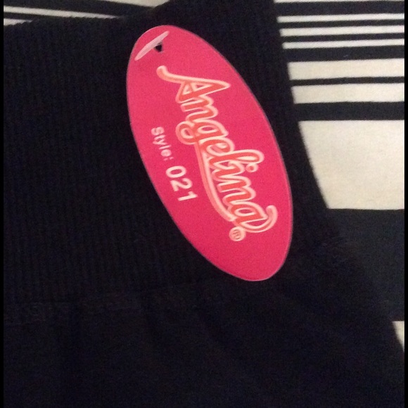 Leggings with mini-skirt attached. - Picture 3 of 4