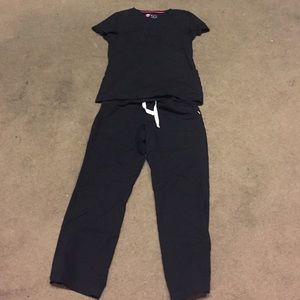 Black scrub set