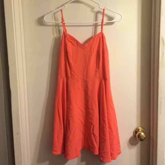 Dress - Picture 1 of 2