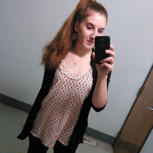 Meet your Posher, Lindsey