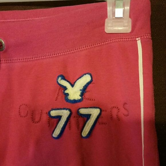 Pink Sweats - Picture 2 of 4