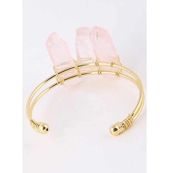 Host pick!💝Antique Tied Stone Cuff Bangle