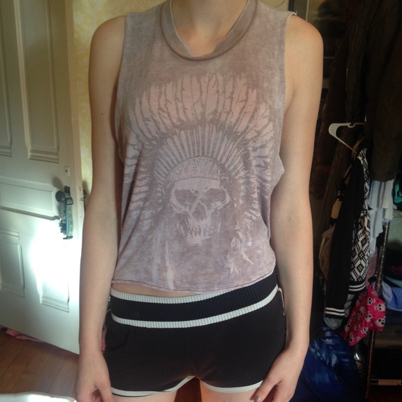 Skull design muscle tank