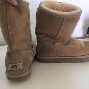 Ugh boots