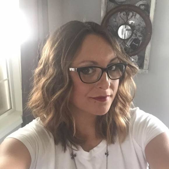Meet your Posher, Mindy