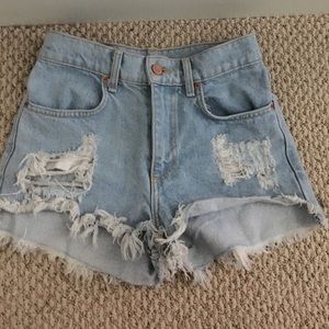 High wasted shorts