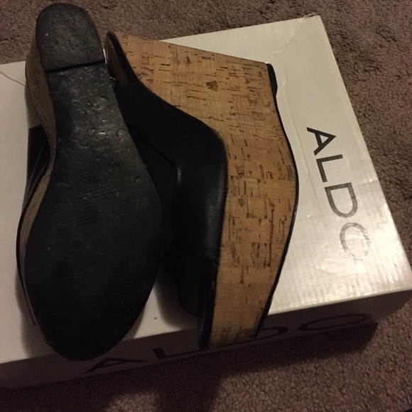 Aldo black wedge sandals - Picture 2 of 3
