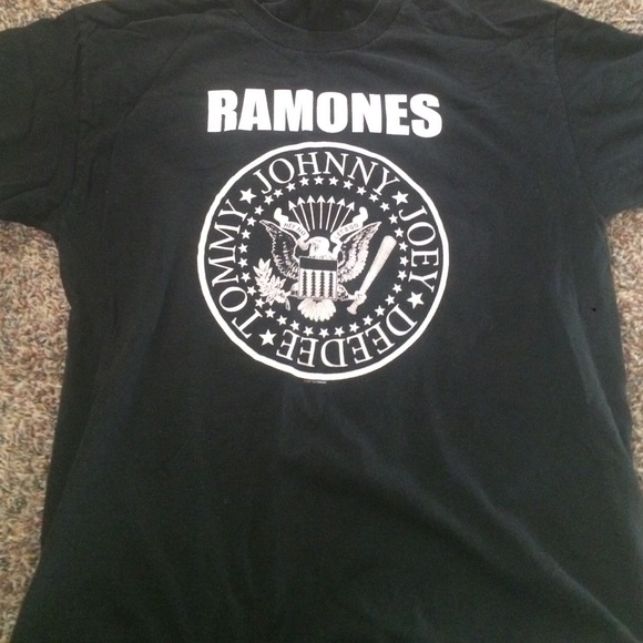 A black Ramones t shirt