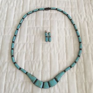 Turquoise necklace/earring bundle