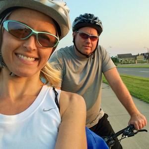 Meet your Posher, Lara