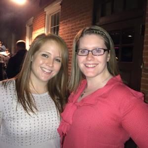 Meet your Posher, Becca