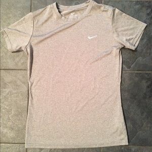 Nike dry fit T