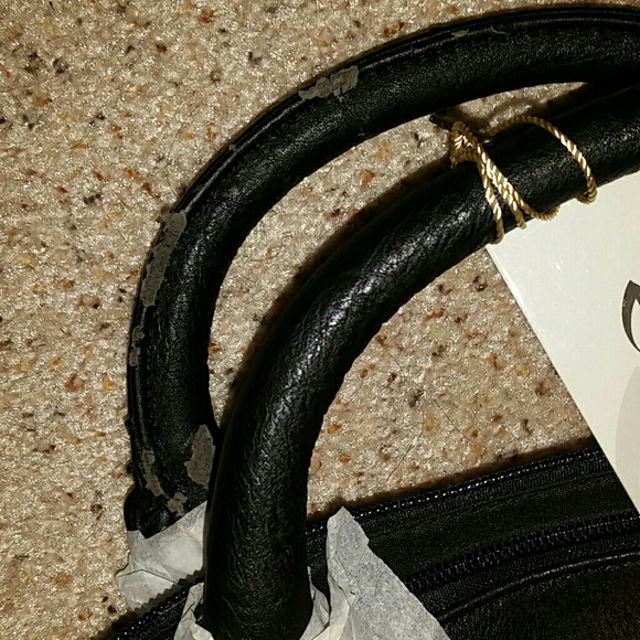 Purse - Picture 2 of 2