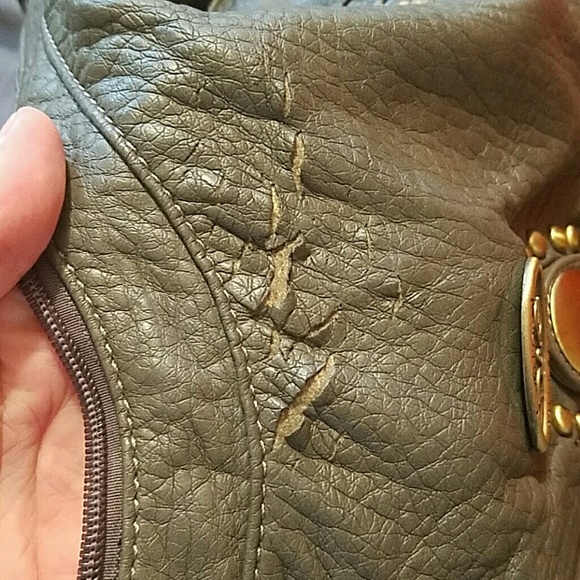 Purse - Picture 2 of 3