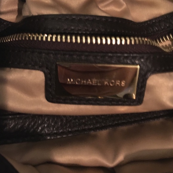 Michael Kors handbag - Picture 3 of 4