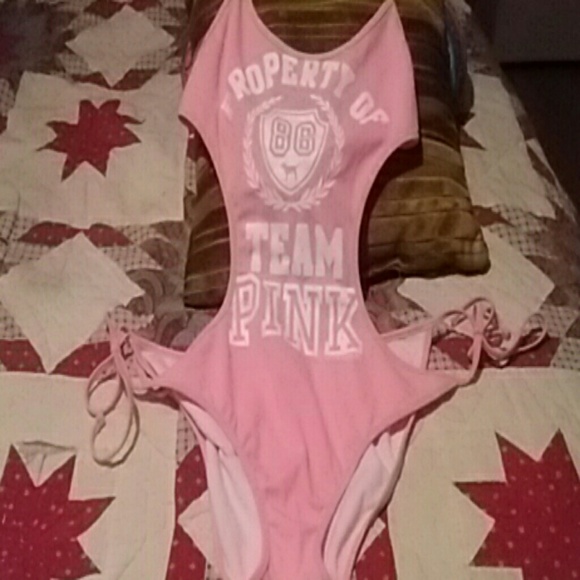 Swim wear PINK, pink bikini super cute!!!  I LOVE
