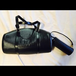 Louis Vuitton epi leather papillon