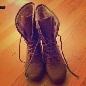 🐾high heel boot for winter!🐾