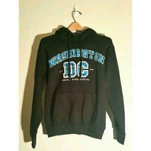 NWOT Washington DC Plaid Hoodie